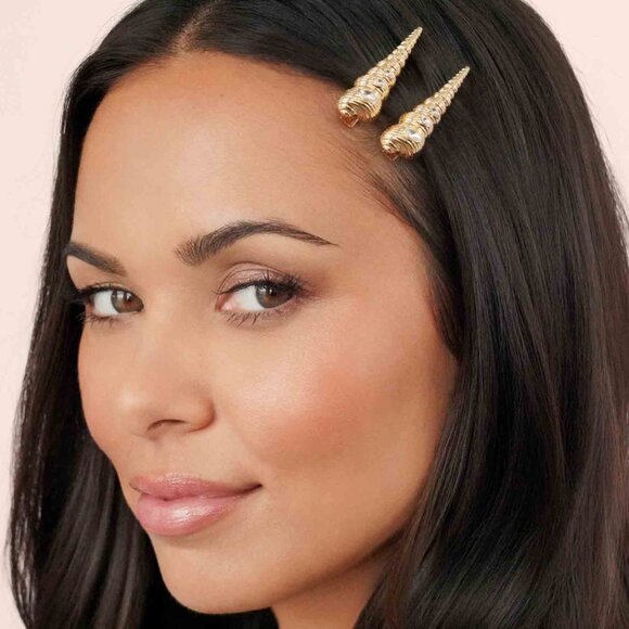 Ettika - Capri Shell Barrette Set - Picture 3 of 5